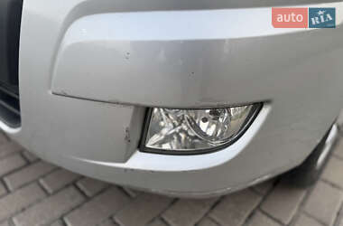 Мінівен Hyundai Matrix 2009 в 