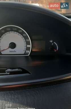 Минивэн Hyundai Matrix 2008 в 