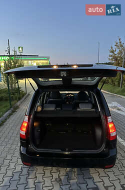 Минивэн Hyundai Matrix 2008 в 