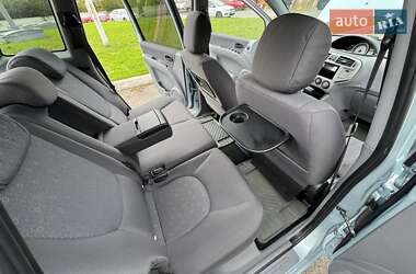 Минивэн Hyundai Matrix 2008 в 