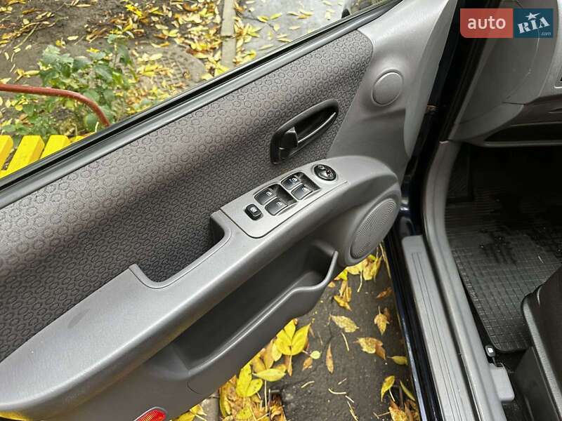 Мінівен Hyundai Matrix 2006 в Харкові фото 19 Мінівен Hyundai Matrix 2006 в Харкові