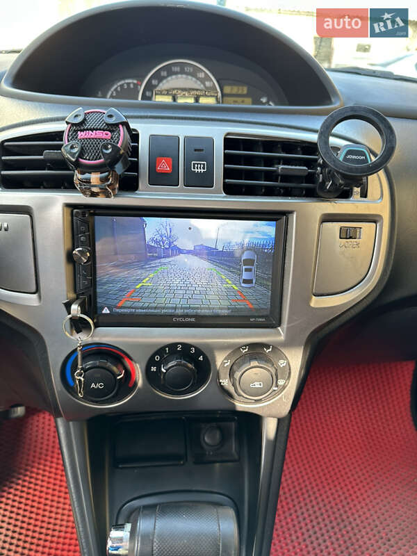 Мінівен Hyundai Matrix 2010 в Тернополі фото 11 Мінівен Hyundai Matrix 2010 в Тернополі