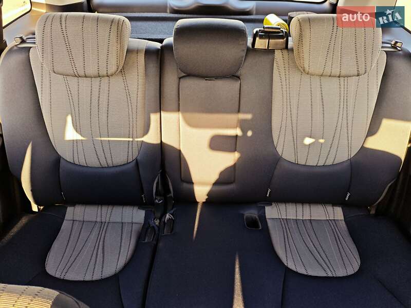 Минивэн Hyundai Matrix 2009 в Киеве фото 8 Минивэн Hyundai Matrix 2009 в Киеве