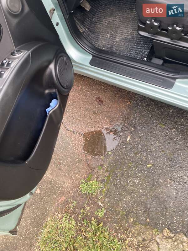 Мінівен Hyundai Matrix 2003 в Чернігові