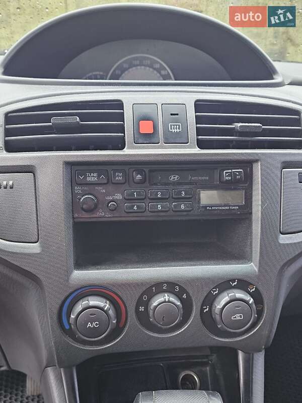 Минивэн Hyundai Matrix 2006 в Киеве