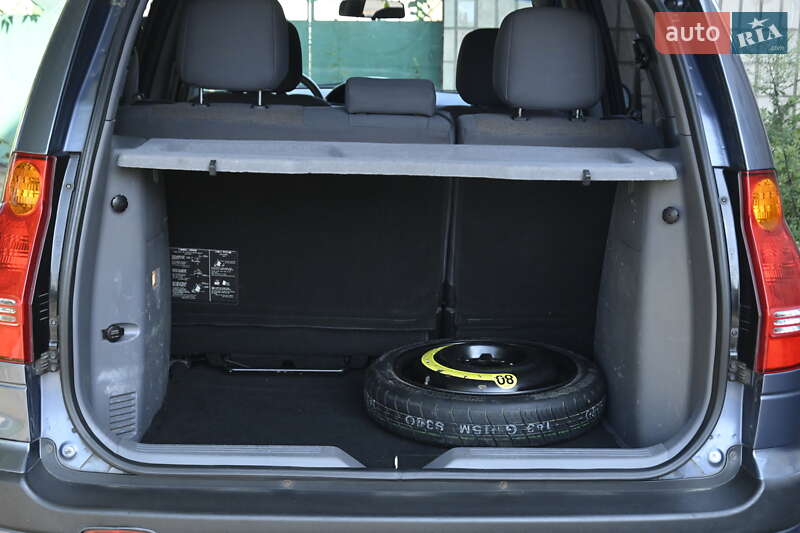 Минивэн Hyundai Matrix 2004 в Бердичеве