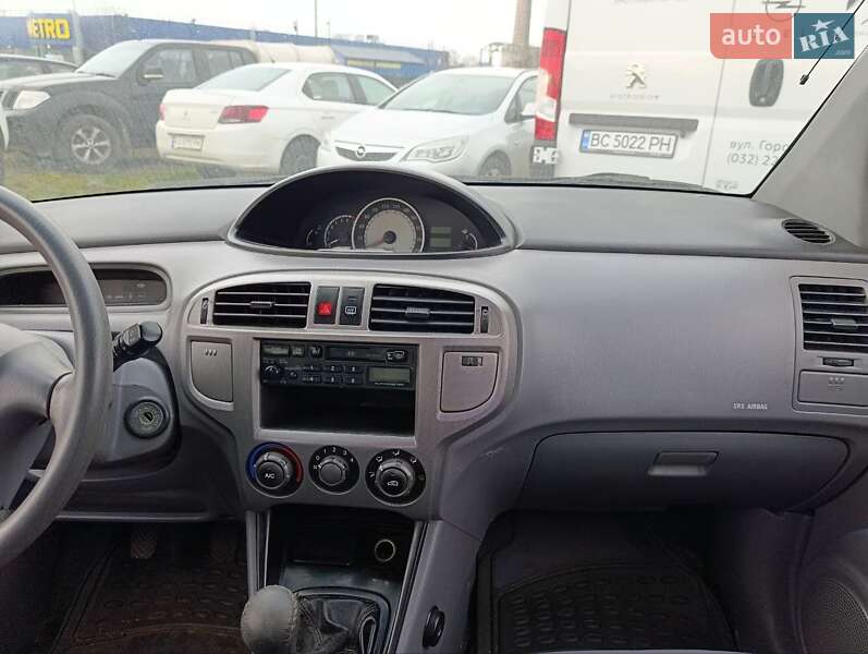 Минивэн Hyundai Matrix 2006 в Львове фото 5 Минивэн Hyundai Matrix 2006 в Львове