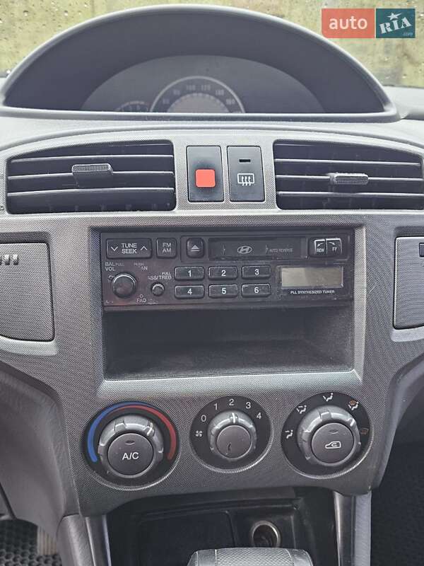 Минивэн Hyundai Matrix 2006 в Киеве фото 13 Минивэн Hyundai Matrix 2006 в Киеве
