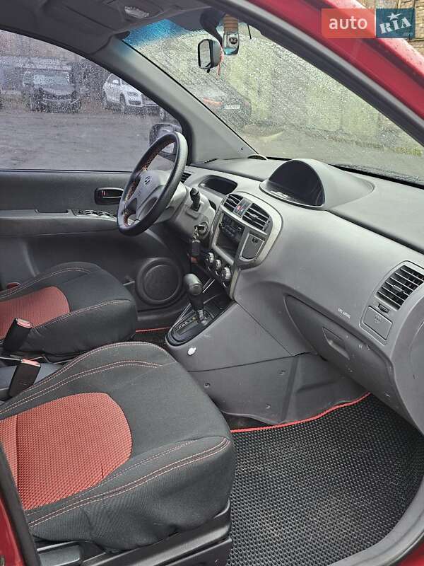 Минивэн Hyundai Matrix 2006 в Киеве фото 22 Минивэн Hyundai Matrix 2006 в Киеве