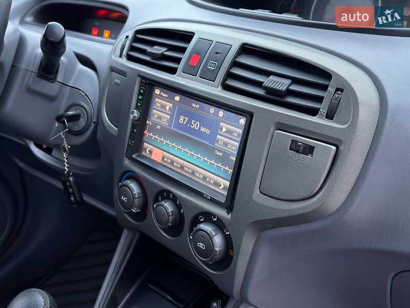 Минивэн Hyundai Matrix 2005 в Харькове фото 31 Минивэн Hyundai Matrix 2005 в Харькове