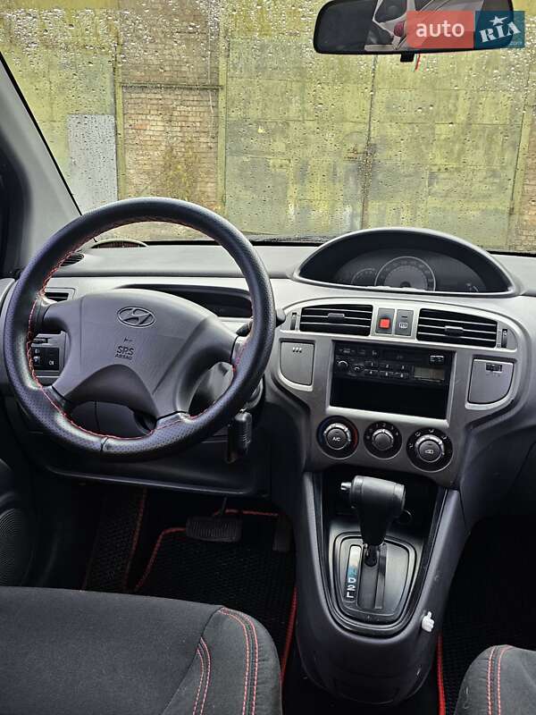 Минивэн Hyundai Matrix 2006 в Киеве