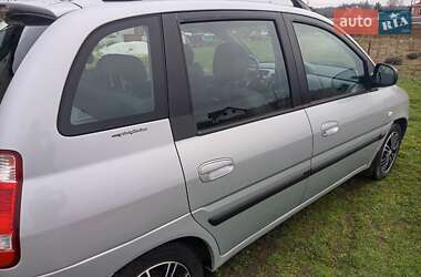 Минивэн Hyundai Matrix 2008 в Макарове