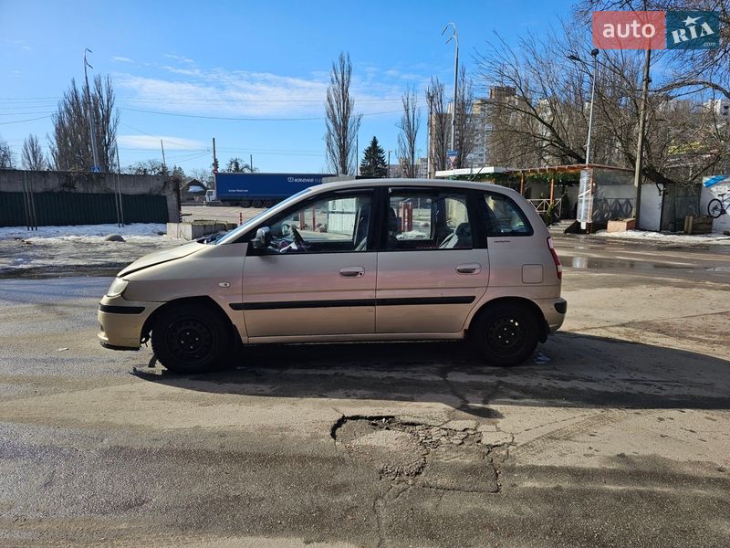 Минивэн Hyundai Matrix 2006 в Киеве