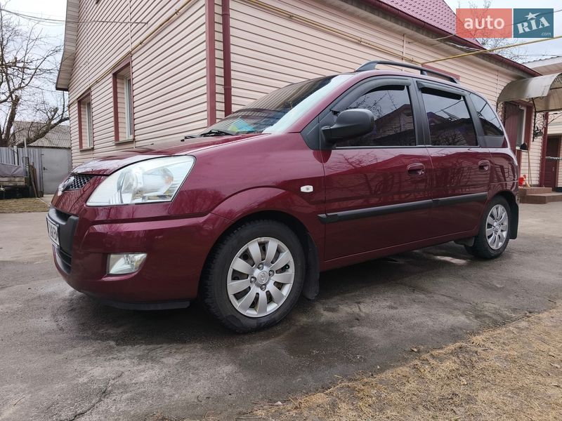 Мінівен Hyundai Matrix 2008 в Борисполі фото 3 Мінівен Hyundai Matrix 2008 в Борисполі