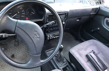 Седан Hyundai Pony 1994 в 