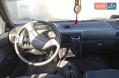 Седан Hyundai Pony 1994 в Києві