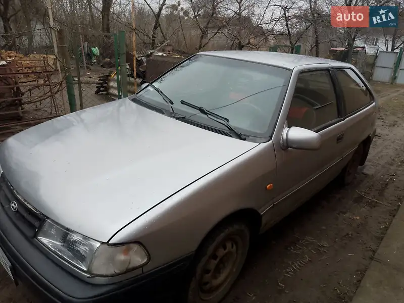 Hyundai Pony 1992