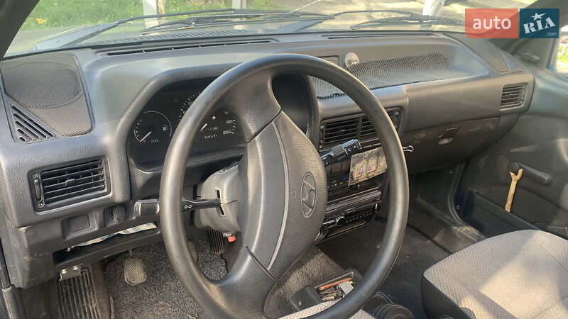 Хэтчбек Hyundai Pony 1993 в Черкассах