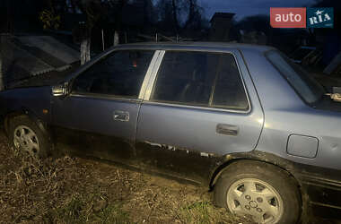 Седан Hyundai Pony 1993 в 