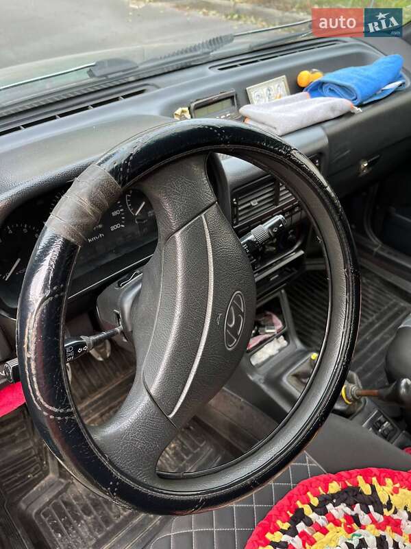 Хетчбек Hyundai Pony 1992 в Хмельницькому фото 5 Хетчбек Hyundai Pony 1992 в Хмельницькому