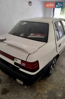 Седан Hyundai Pony 1994 в 