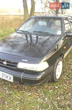 Седан Hyundai Pony 1992 в Бучі