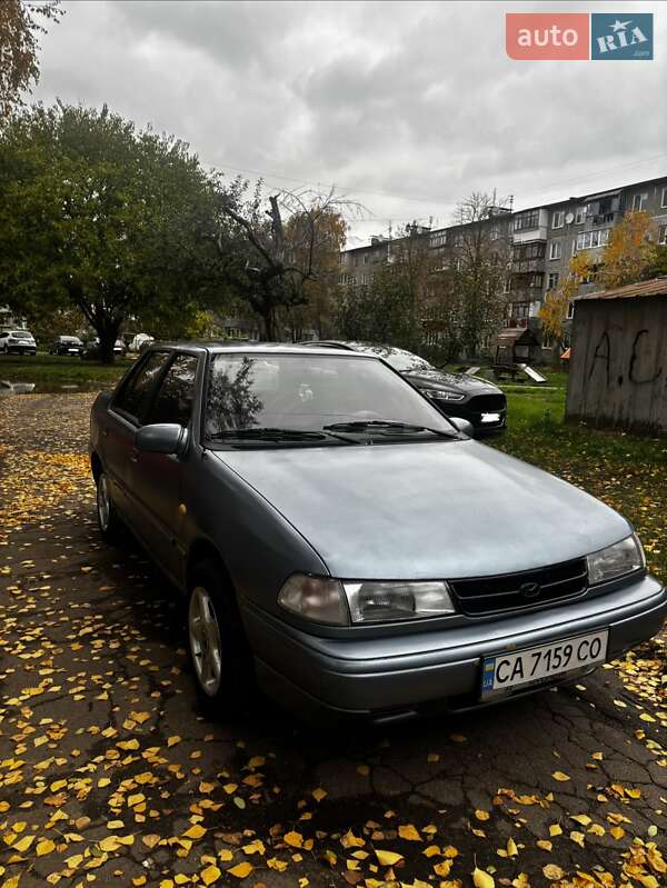 Седан Hyundai Pony 1993 в Черкасах фото 2 Седан Hyundai Pony 1993 в Черкасах