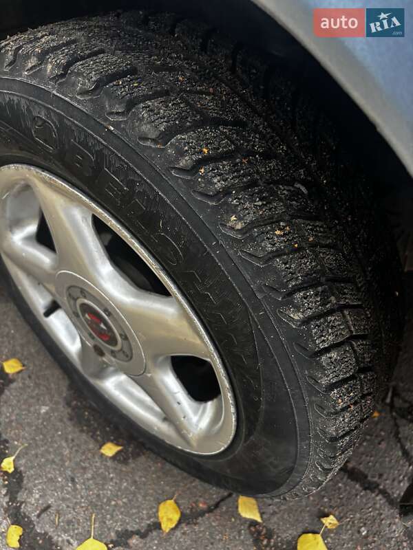 Седан Hyundai Pony 1993 в Черкасах фото 8 Седан Hyundai Pony 1993 в Черкасах