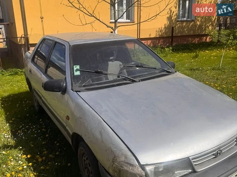 Hyundai Pony 1992