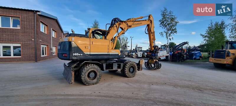 Колесный экскаватор Hyundai R 140LS-9 2013 в Одессе