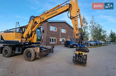 Колесный экскаватор Hyundai R 140LS-9 2013 в 
