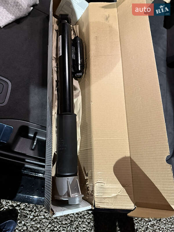 Колесный экскаватор Hyundai R 140LS-9 2013 в Одессе