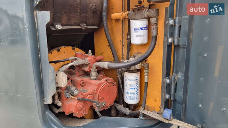 Гусеничный экскаватор Hyundai R 140LС-9А 2014 в Одессе