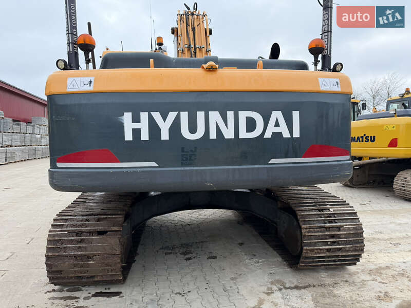 Гусеничный экскаватор Hyundai R 250 NLC-9 2012 в Одессе