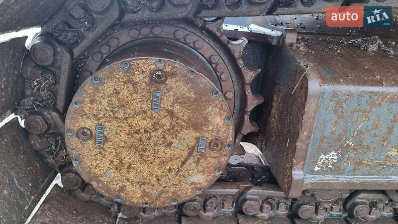 Гусеничный экскаватор Hyundai R 250 NLC-9 2012 в Одессе