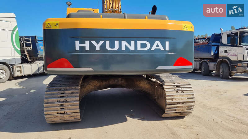 Гусеничный экскаватор Hyundai R 300 LC-9A 2010 в Одессе
