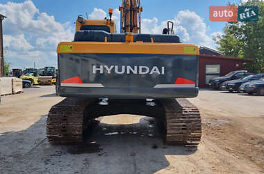 Гусеничный экскаватор Hyundai Robex 220 LC-9A 2012 в 