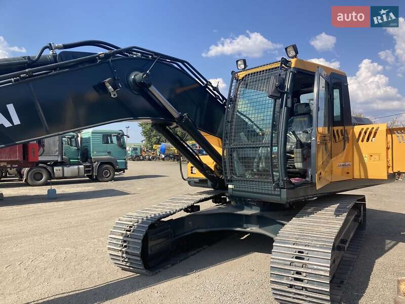 Hyundai Robex 220 LC-9A 2024