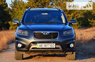 Внедорожник / Кроссовер Hyundai Santa FE 2012 в Днепре
