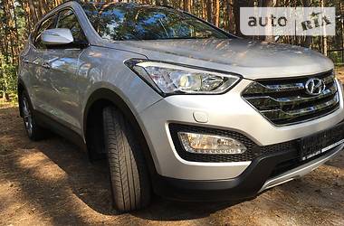 Внедорожник / Кроссовер Hyundai Santa FE 2014 в Киеве