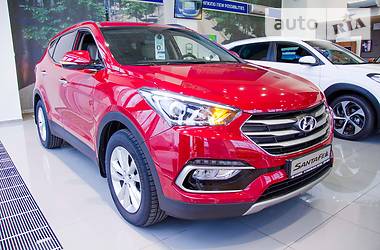 Внедорожник / Кроссовер Hyundai Santa FE 2017 в Киеве