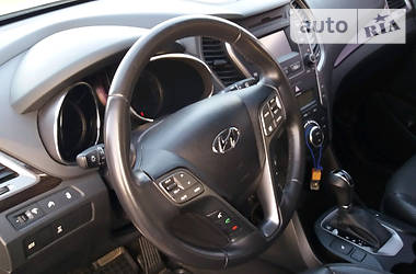 Позашляховик / Кросовер Hyundai Santa FE 2013 в Полтаві