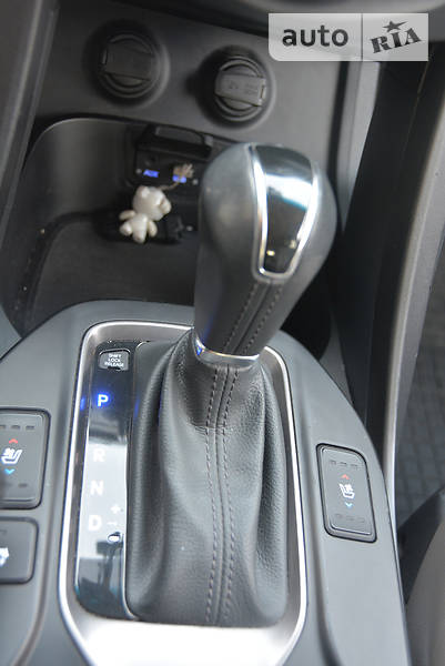 Позашляховик / Кросовер Hyundai Santa FE 2014 в Сваляві