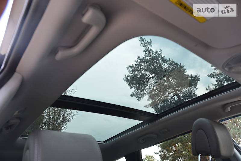 Позашляховик / Кросовер Hyundai Santa FE 2014 в Сваляві