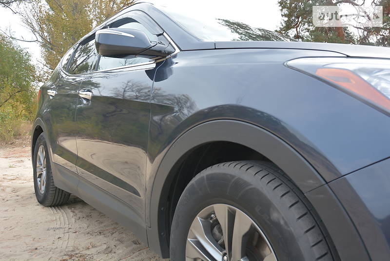 Позашляховик / Кросовер Hyundai Santa FE 2014 в Сваляві
