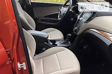 Позашляховик / Кросовер Hyundai Santa FE 2015 в Рівному
