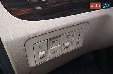 Внедорожник / Кроссовер Hyundai Santa FE 2010 в 