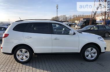 Внедорожник / Кроссовер Hyundai Santa FE 2012 в Черновцах