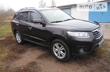 Внедорожник / Кроссовер Hyundai Santa FE 2010 в Новгород-Северском