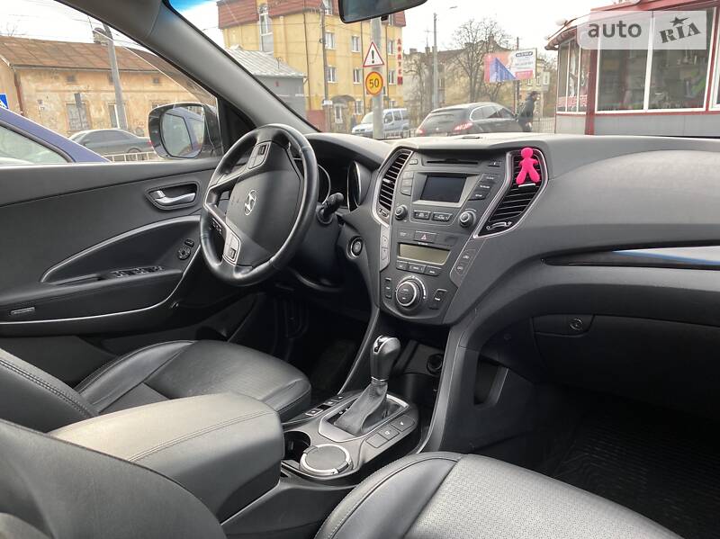 Позашляховик / Кросовер Hyundai Santa FE 2013 в Львові